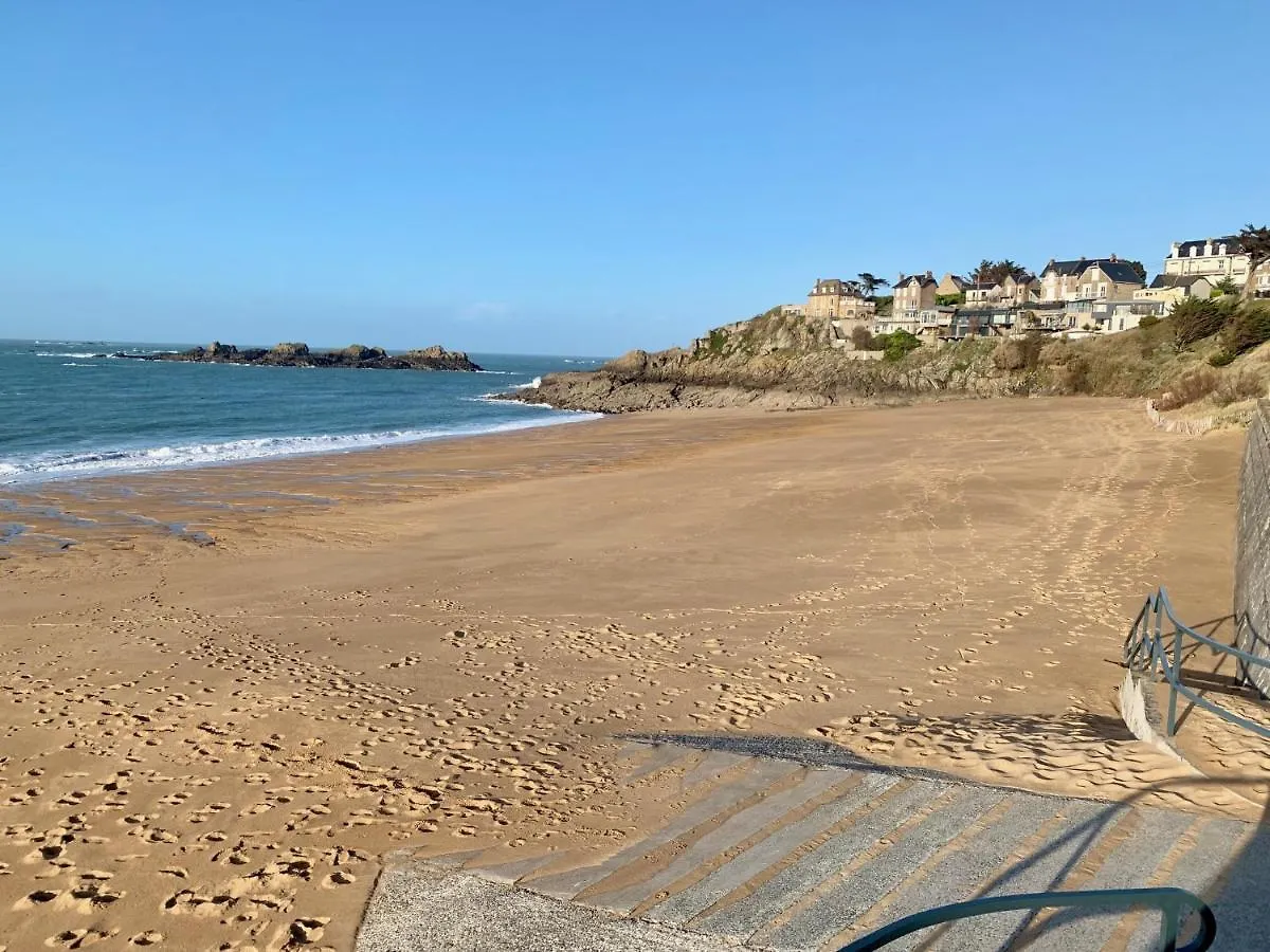 La Villa Benetine Rotheneuf Saint-Malo France