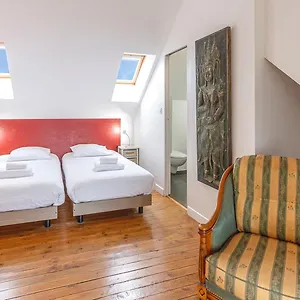 Minihic - Belle Maison 3 Chambres- Proche Guest house
